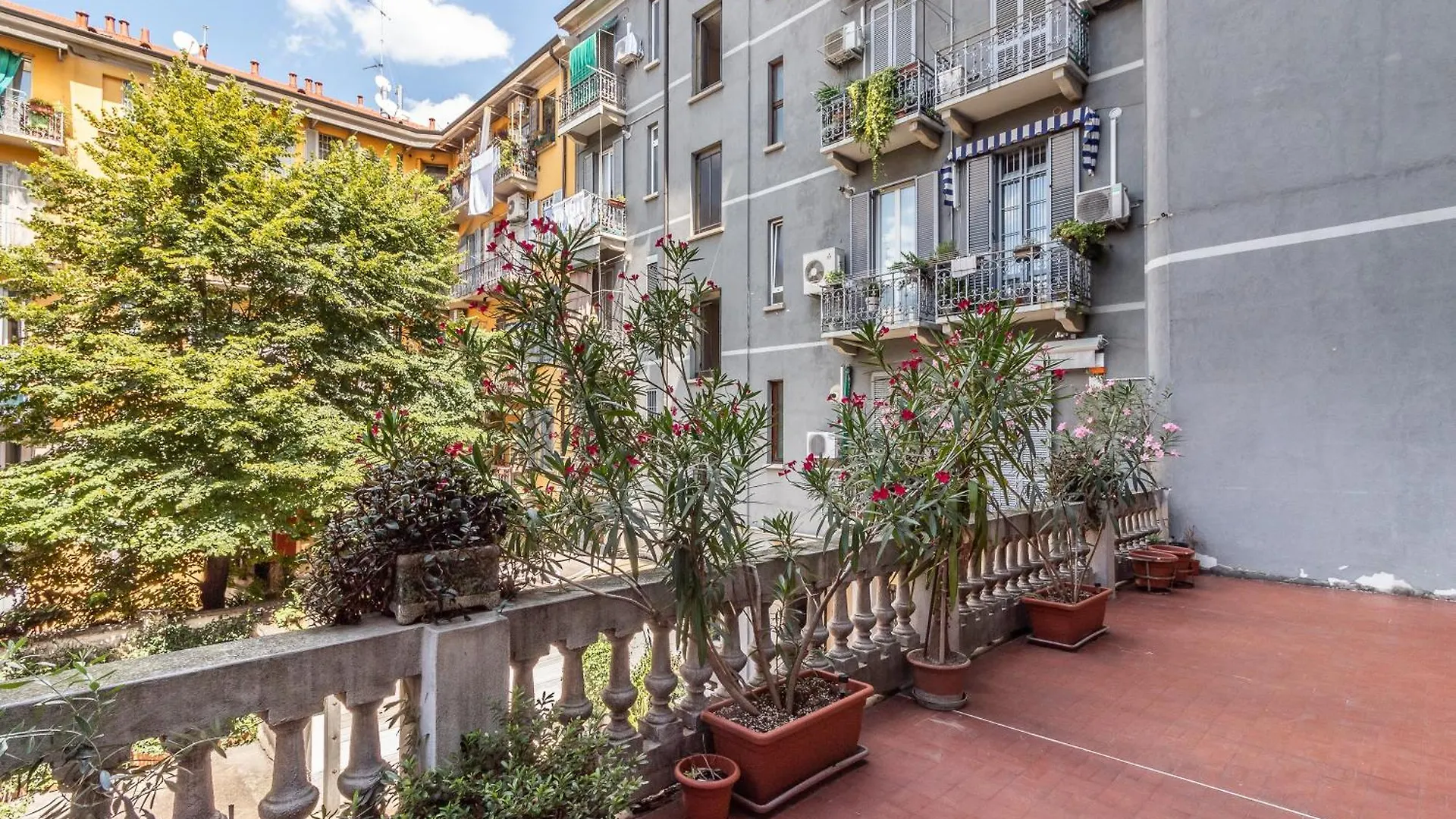 Ampio Bilocale In Via Borsieri - Duomo E Stazione Centrale ميلان إيطاليا